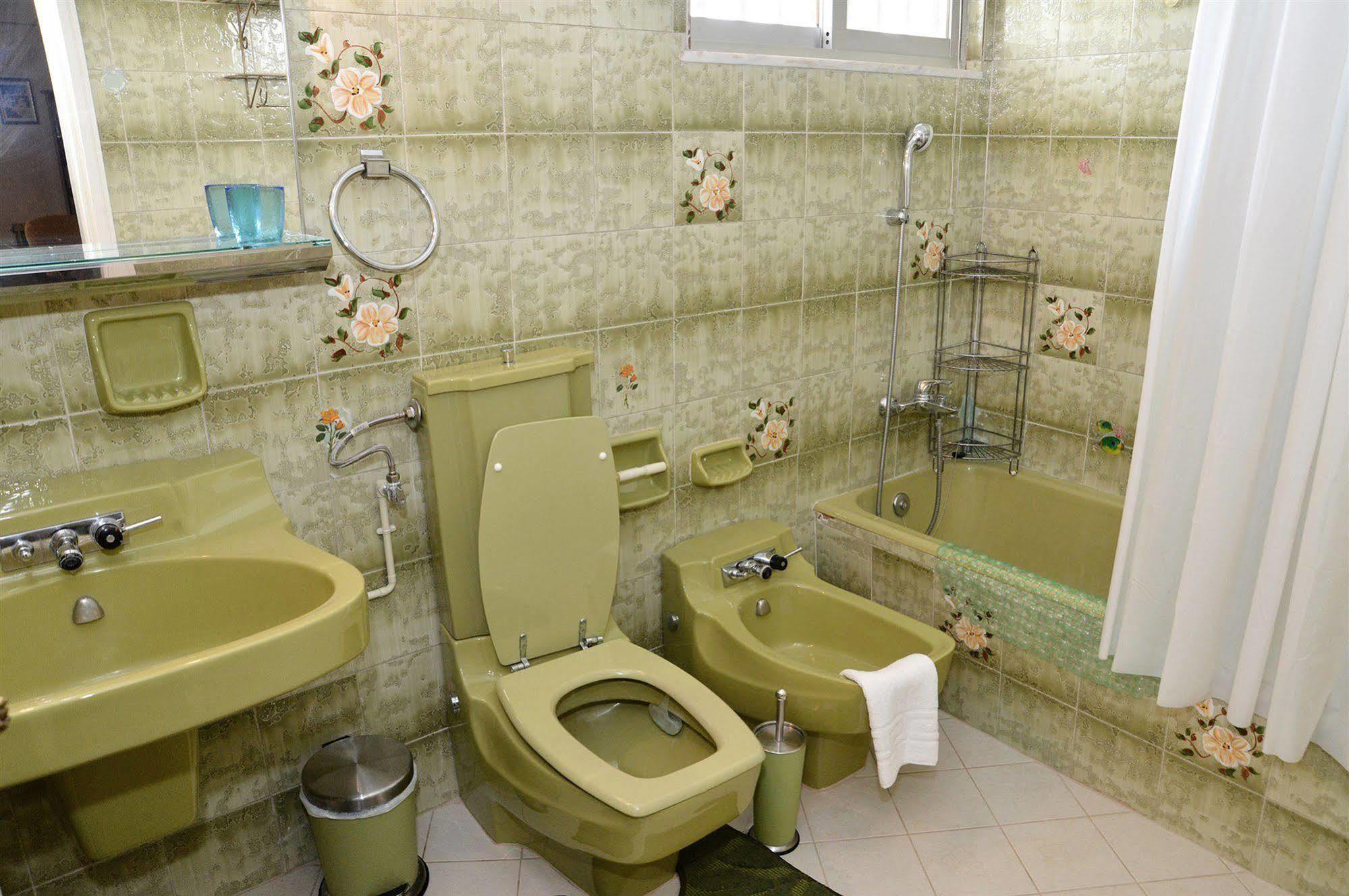 Noble Inn Loutraki  Bagian luar foto
