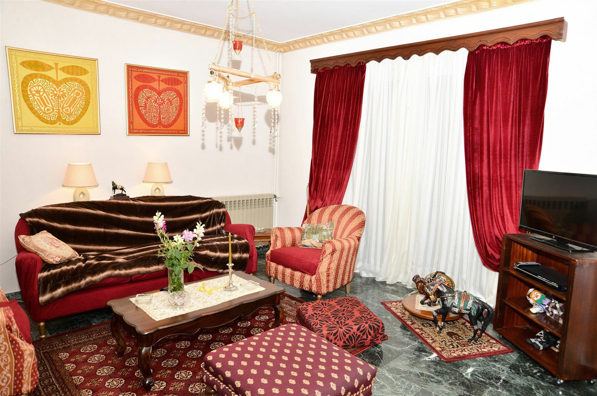 Noble Inn Loutraki  Bagian luar foto
